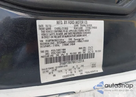 2011 Ford Crown Victoria Police Interceptor z USA, uszkodzony, nr VIN 2FABP7BV7BX112214